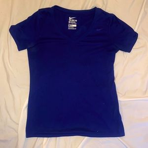 NIKE DRI- FIT Tee